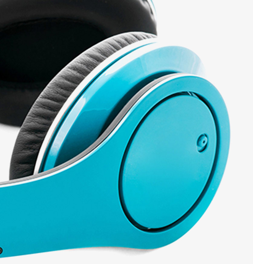Blue Headphones - Image 4