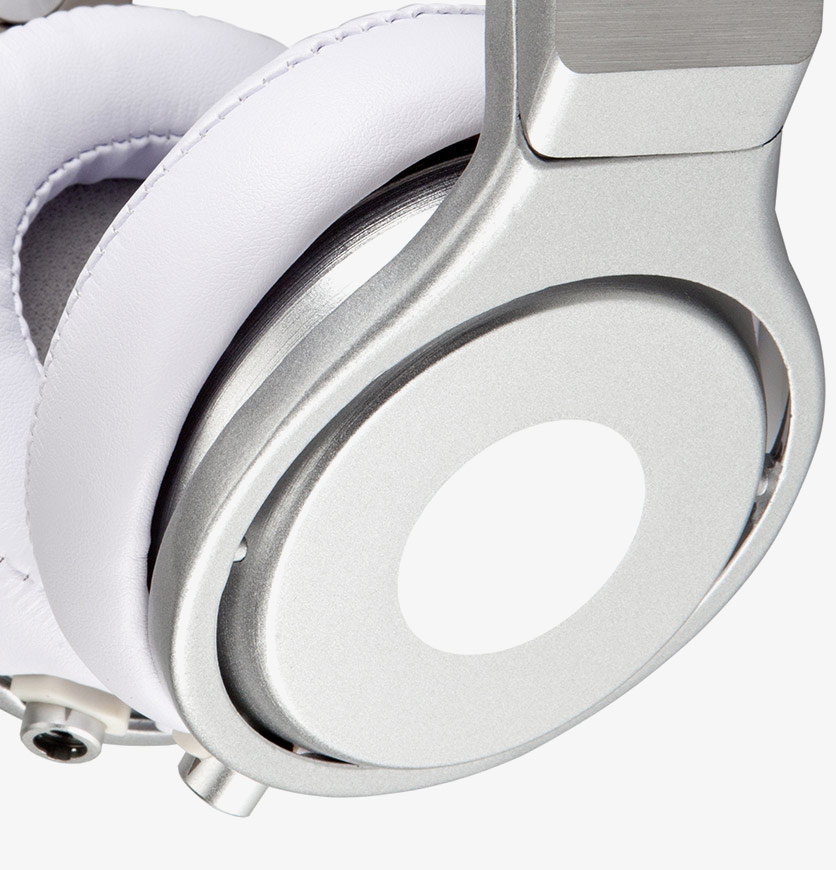 White Headphones - Image 4
